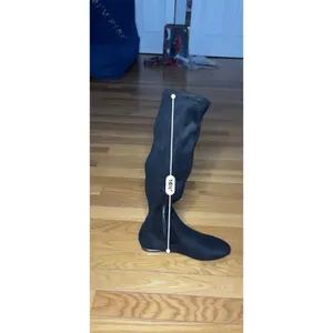 NWT Jessica Simpson Gilia Black Microsuede Knee High Flat Riding Boots Size 7 thumbnail 6