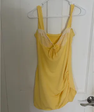 Yellow lace dress thumbnail 2