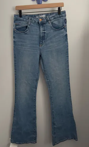 Zara 10 Flare High Rise Jeans Light Wash Denim Casual Career Fall Streetwear thumbnail 1