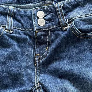 American Eagle Y2K Low Rise Artist Jeans | size 0 Raw Hem Indie Sleaze thumbnail 7