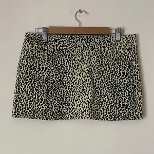 Edikted leopard print denim mini skirt thumbnail 2