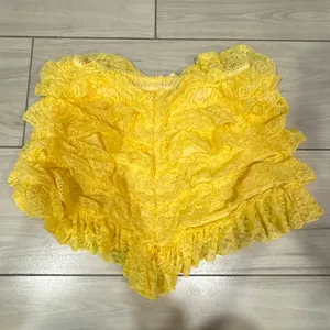 NWOT yellow‎ ruffle lace bloomer shorts size xs thumbnail 5