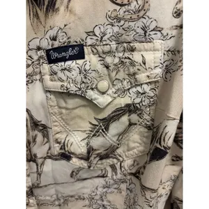 Wrangler Women Retro Western Pearl Snap Shirt Horse Print Cream Size Small S thumbnail 2