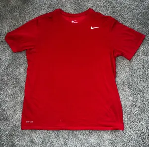 Nike Shirt Dri-Fit thumbnail 1