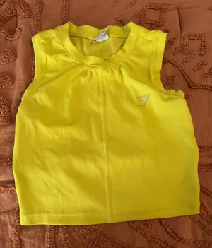 Gymshark Tank Crop Top thumbnail 1
