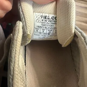 Sorel gray and pink lace up 10 athletic sporty shoes thumbnail 6