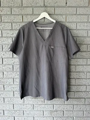 Figs Catarina One Pocket Scrub Top Graphite Grey Size XL thumbnail 3