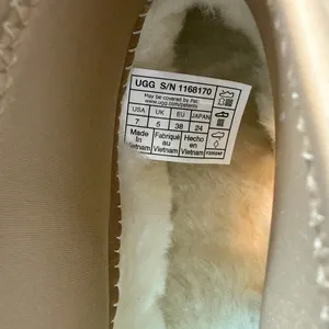 Ugg Classic Mini Dipper Boots thumbnail 5