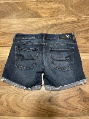 American Eagle Dark Blue Denim Roll-Cuff Women's MIDI Shorts Size 4 thumbnail 8