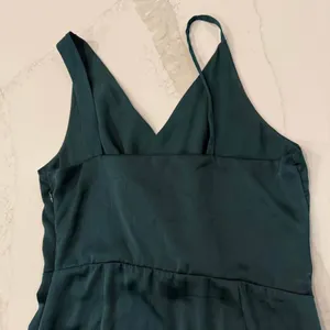 Zara NWT Satin Lace Asymmetrical Midi Slip Dress Womens Medium EmeraldGreen Sexy thumbnail 9