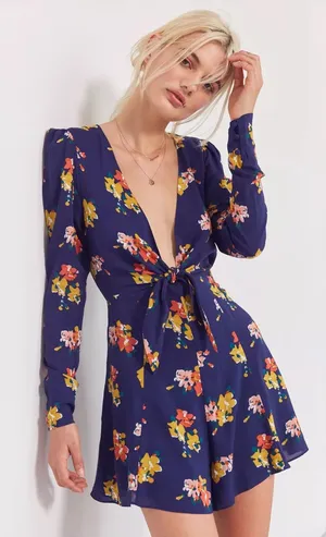 Kimchi Blue Maddie Plunging Tie-Front Romper Size 0 thumbnail 1