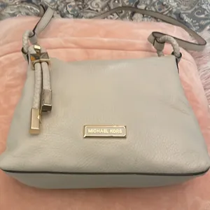 M K Stone colored pebbled leather. Excellent Condition. thumbnail 3