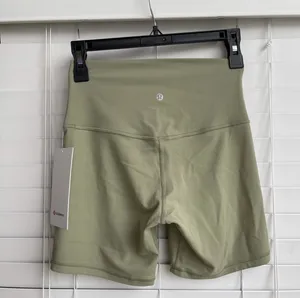 Lululemon Align HR Shorts thumbnail 3