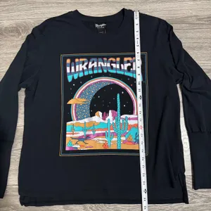 Wrangler‎ Retro Womens Sz S Long Sleeve Graphic T Shirt Desert Cactus Moon Scene thumbnail 4