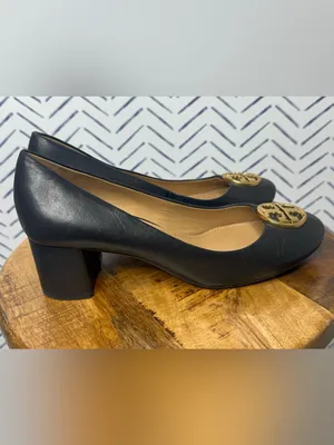 Tory Burch Black Leather Block Heel Pumps Gold Logo Medallion Excellent Size 8.5 thumbnail 6
