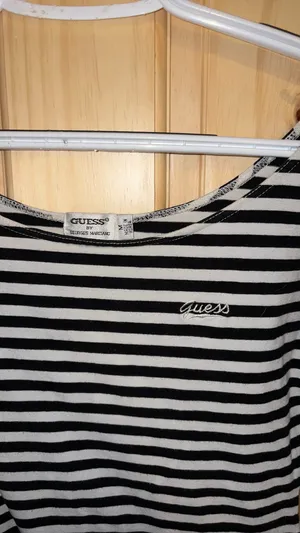 Guess Striped Top Off-The-Shoulder thumbnail 4