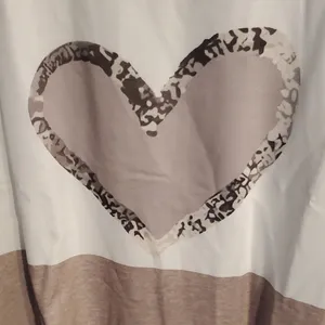 Heart Design Shirt thumbnail 3