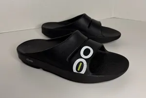 OOFOS Unisex Ooahh Sport Slide Sandal Mens 6 Womens 8 Black thumbnail 1