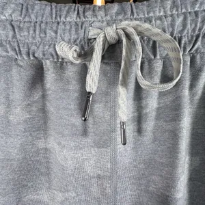 Vuori Performance Jogger Grey Camo Drawstring Sweatpants Dreamknit Women Medium thumbnail 6