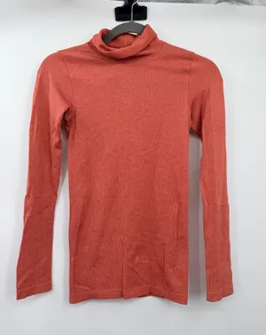 Lululemon Yin Vibes Turtleneck Size 4 Copper Clay Ribbed Seamless Top thumbnail 1