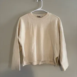 Everlane Merino Wool Crewneck Sweater Cream thumbnail 2