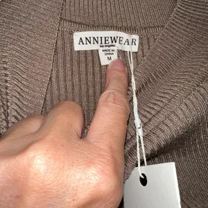 Taupe rubbed open front NWT‎ tan ribbed pull on top Brown Size M thumbnail 2