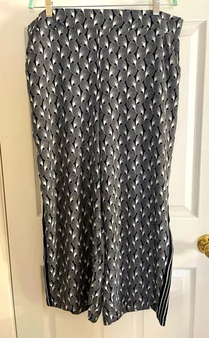 Max Studio Wide Leg Black and Off‎ White Pants thumbnail 1