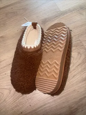 Auden Brown Fuzzy Sherpa-Lined Mules thumbnail 6