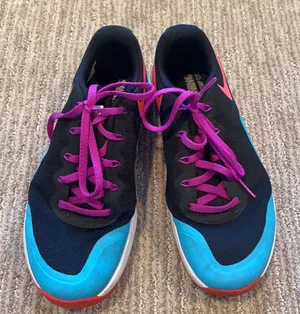 Nike Sneakers thumbnail 1