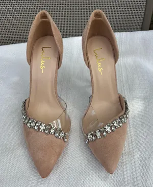 Kastra Light Nude Suede Rhinestone Pointed-Toe Pumps size 8 thumbnail 1