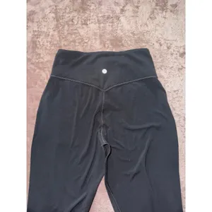 Lululemon Women's Pant High-Rise With Pockets‎ Dark Gray Size 6 thumbnail 5