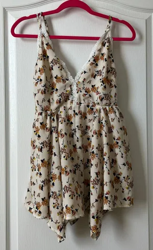 Floral Romper thumbnail 4