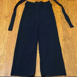 Black Pleated Stretchy Dress Pants thumbnail 2