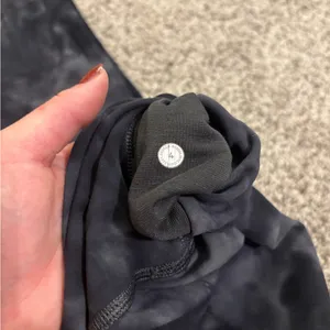 lululemon athletica Black Tie-Dye Leggings thumbnail 4