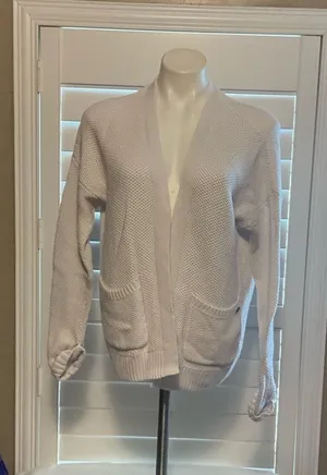 Hollister Women's Cream Cardigan Sweater thumbnail 1