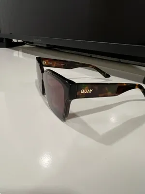 Quay Australia Sunglasses thumbnail 4