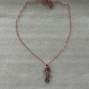 Elegant Seahorse Pendant Necklace thumbnail 2