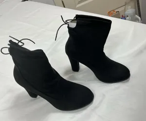 Womans New Chase & Chloe Solvang Pullon Ankle Boots Size 10 Black thumbnail 1