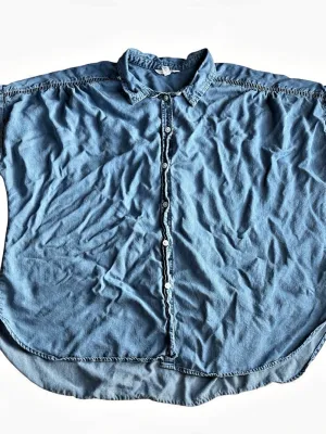 Time and Tru Womens XXL 20 Blue Chambray Lyocell Short Sleeve Button Up Top thumbnail 1