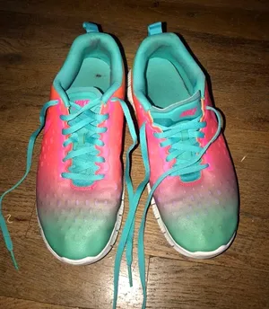 Nike Rainbow Shoes thumbnail 1