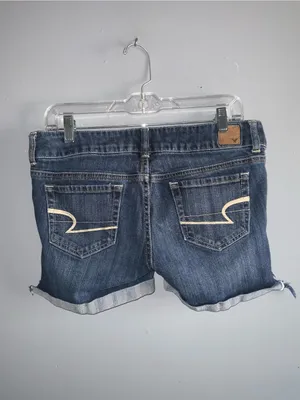 American Eagle Outfitters Artist Blue Denim Cuffed Jean Shorts Size 6 thumbnail 5