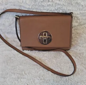Kate Spade Newbury Lane Sally Tan Saffiano Crossbody Bag -LIKE NEW thumbnail 1