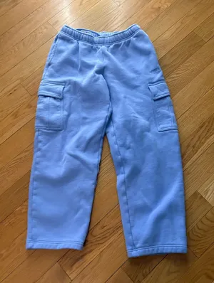 Aritzia Cozy Sweatfleece Mega Cargo Sweatpants thumbnail 1