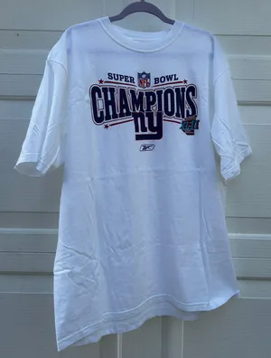 Giants T-shirt Go Big Blue! 🏈🔵 thumbnail 1