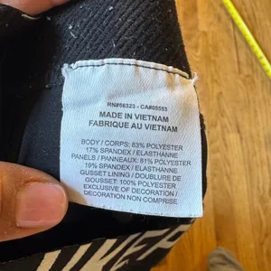 Nike Pro Women Black Cropped Training Leggings AO9972-010 Medium thumbnail 8