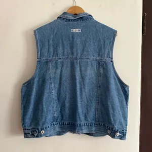90s Vintage Disney POOH Embroidered Denim Vest Bee Piglet Extra Large thumbnail 7
