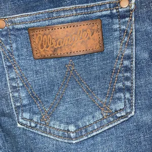 Wrangler retro women’s flare western jeans size 25X30 cowgirl rodeo jeans NWT thumbnail 10