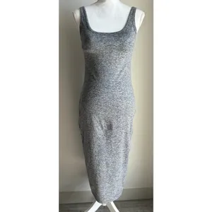 Vuori Midi Athletic Dress Built in Sports Bra Comfy Soft Classic Size Small thumbnail 2