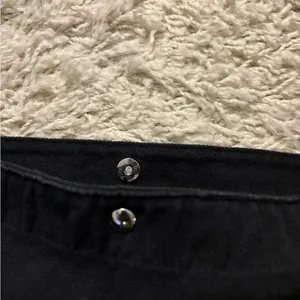 Minimalist Black Shoulder Bag with Crescent Shape thumbnail 5