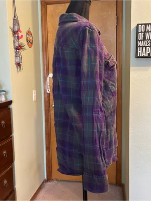 Hurley purple gray blue plaid flannel long sleeve metal stud pocket flaps size L thumbnail 2